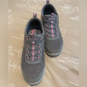 Skechers air cooler Arch fit